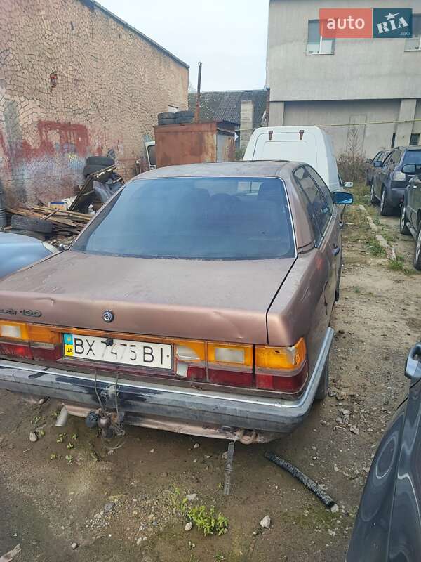 Седан Audi 100 1988 в Хмельницком