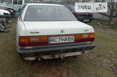 Седан Audi 100 1984 в Владимир-Волынском
