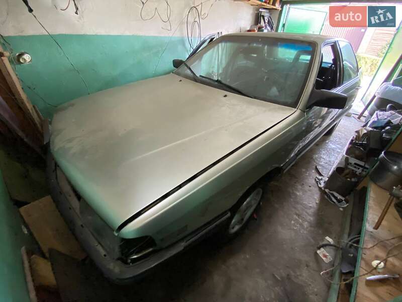Audi 100 1986