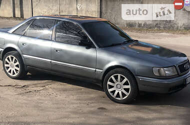 Седан Audi 100 1992 в Киеве