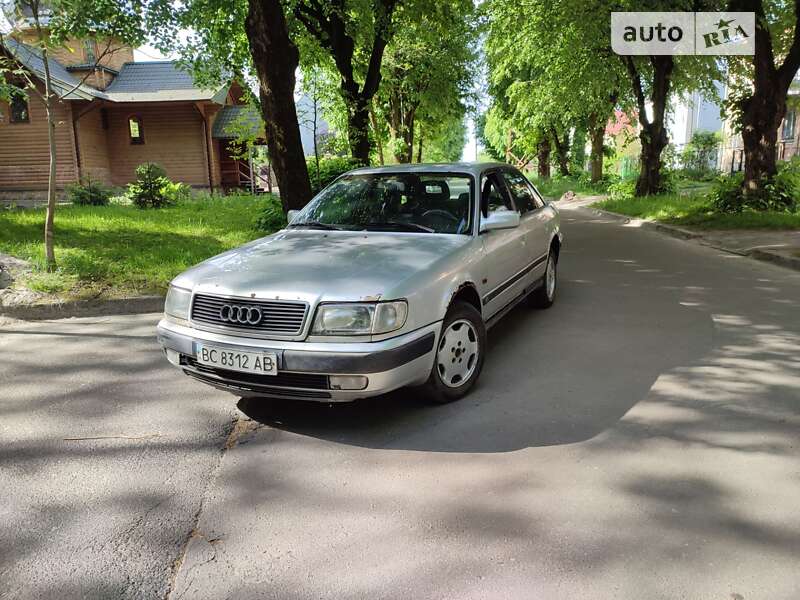 Седан Audi 100 1991 в Львові