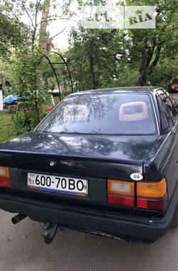 Седан Audi 100 1985 в Рівному