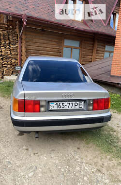 Седан Audi 100 1989 в Верховине