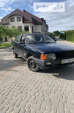Седан Audi 100 1986 в Дунаевцах