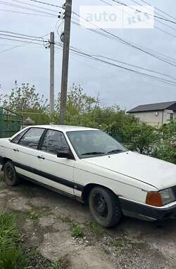 Седан Audi 100 1986 в Одессе