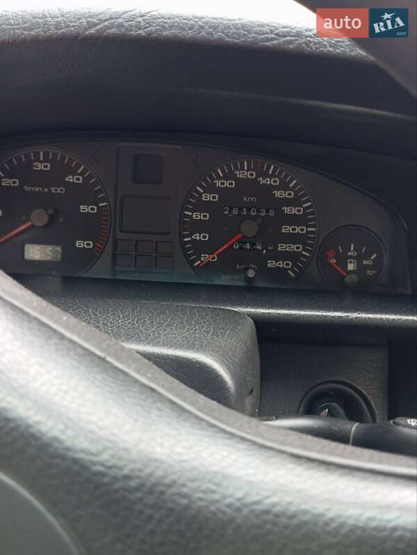 Седан Audi 100 1993 в Каменец-Подольском