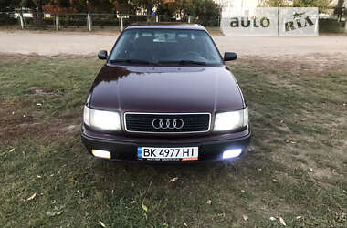 Седан Audi 100 1993 в Березному