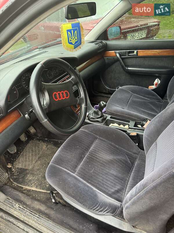 Седан Audi 100 1992 в Виннице