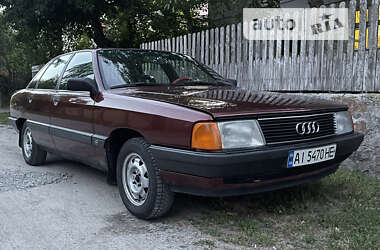 Седан Audi 100 1990 в Фастові