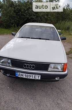 Седан Audi 100 1986 в Бердичеве