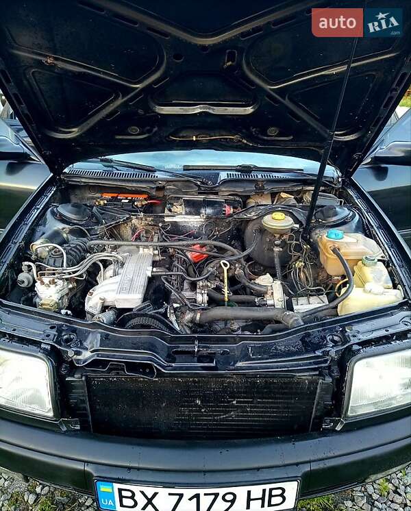 Седан Audi 100 1992 в Шепетовке