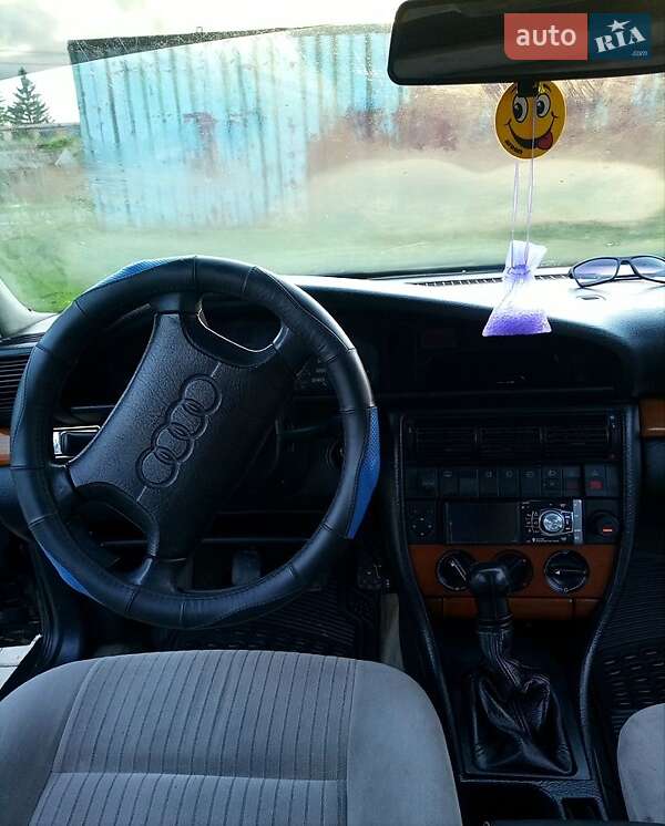 Седан Audi 100 1992 в Шепетовке