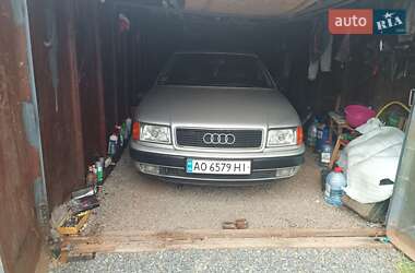 Седан Audi 100 1992 в Знаменовке