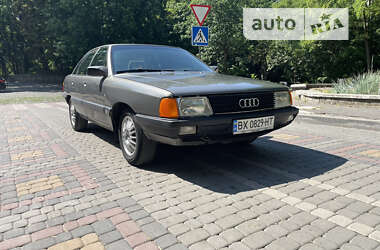 Седан Audi 100 1990 в Каменец-Подольском