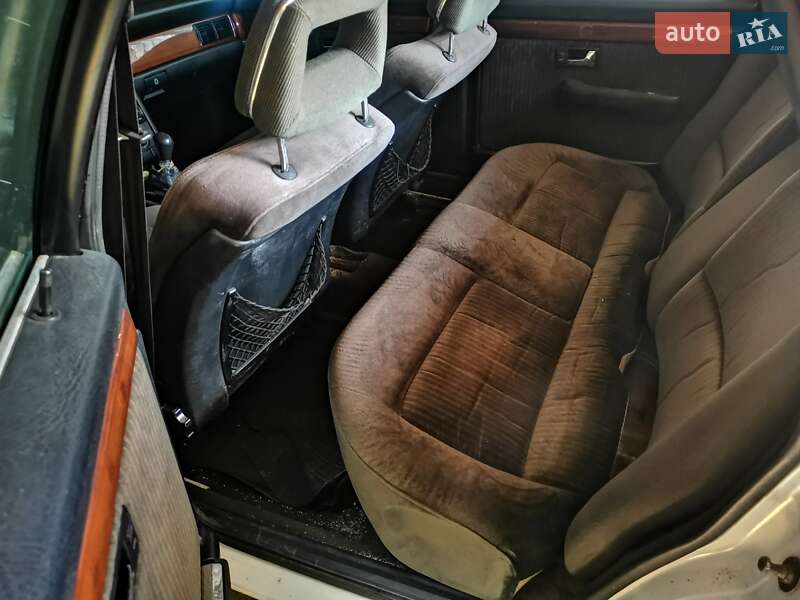 Седан Audi 100 1991 в Івано-Франківську
