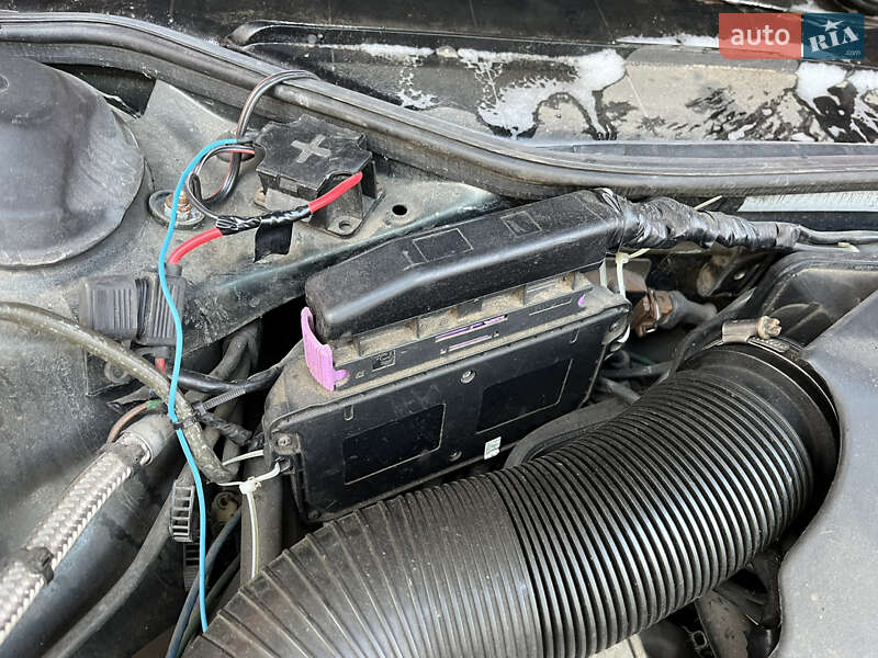 Седан Audi 100 1993 в Києві