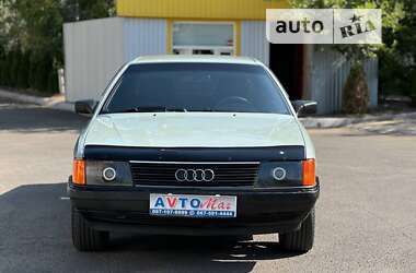 Седан Audi 100 1986 в Кривому Розі