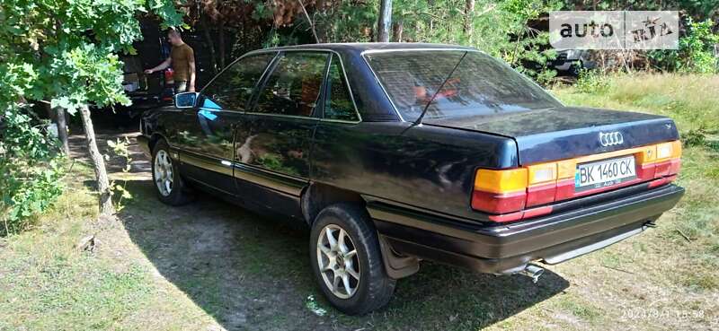 Седан Audi 100 1989 в Рівному