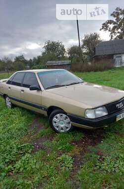 Универсал Audi 100 1990 в Маневичах