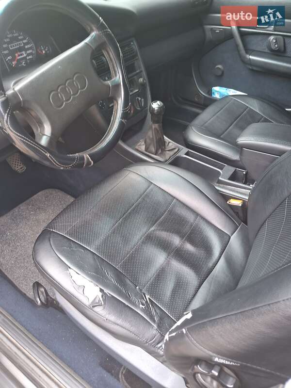 Седан Audi 100 1991 в Кропивницком