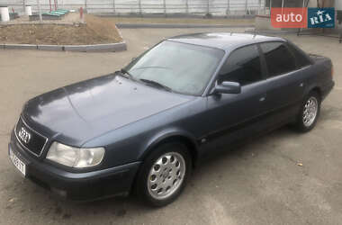 Седан Audi 100 1991 в Киеве