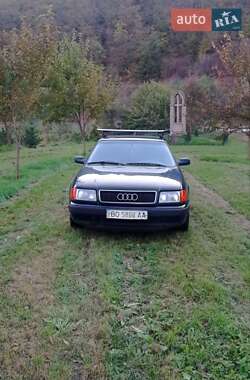 Седан Audi 100 1993 в Чорткові