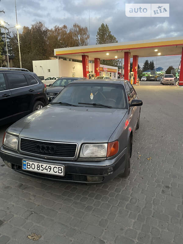 Седан Audi 100 1992 в Тернополі