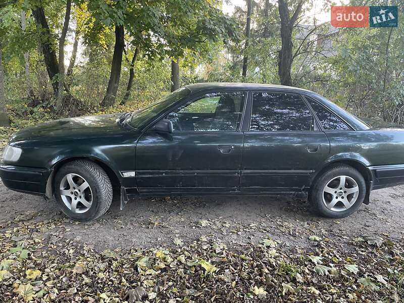 Седан Audi 100 1993 в Луцке