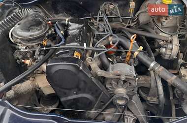 Седан Audi 100 1991 в Чернівцях