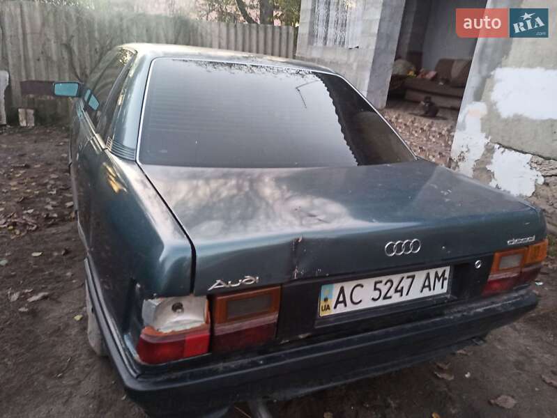 Седан Audi 100 1989 в Ровно