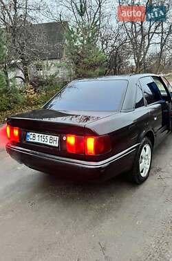 Седан Audi 100 1991 в 