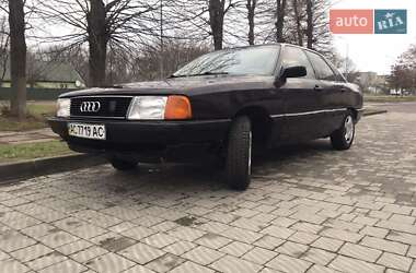 Седан Audi 100 1983 в Владимире