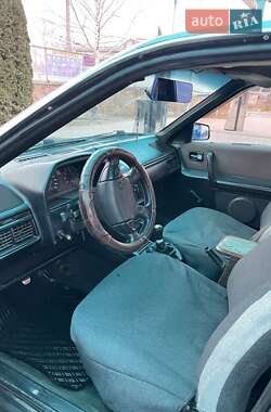 Седан Audi 100 1986 в 