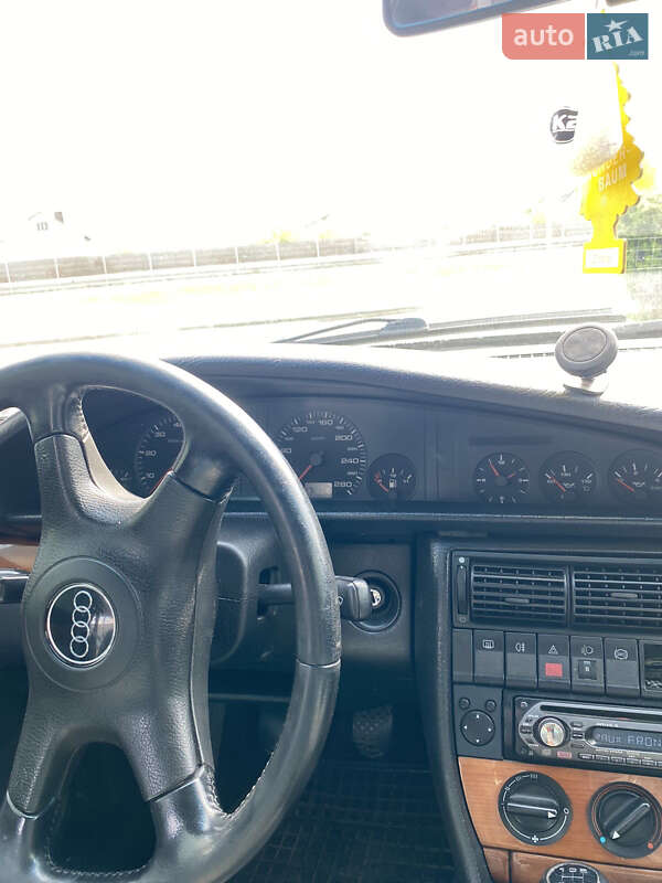 Седан Audi 100 1993 в Луцьку