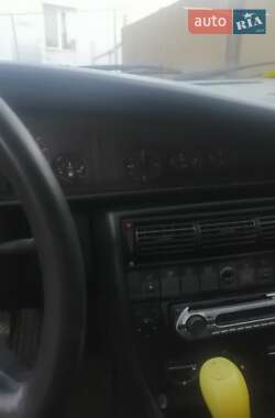 Седан Audi 100 1992 в 