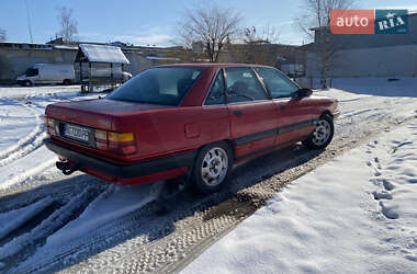 Седан Audi 100 1988 в Львові