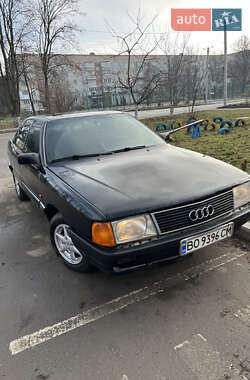 Седан Audi 100 1989 в Чорткові