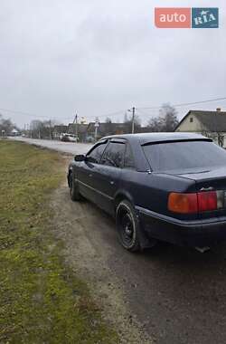 Седан Audi 100 1992 в Зарічному