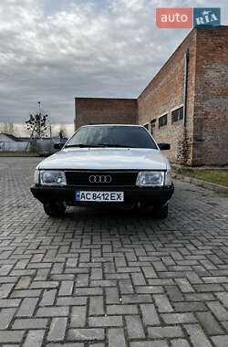 Седан Audi 100 1988 в 