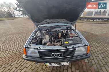 Седан Audi 100 1989 в 