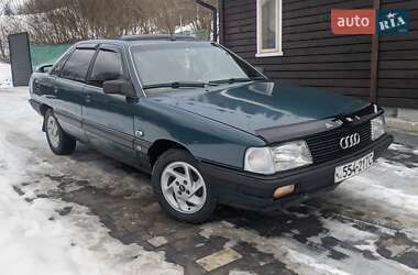 Седан Audi 100 1989 в 