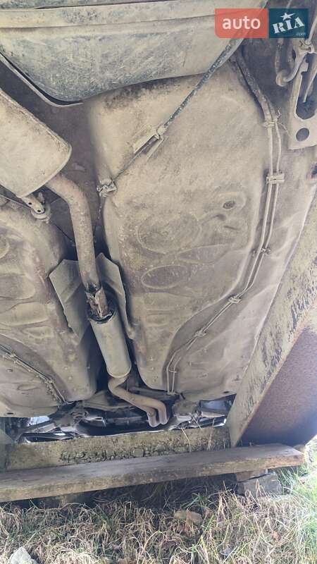 Седан Audi 100 1989 в Бориславе