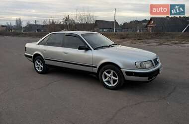 Седан Audi 100 1993 в Заречном