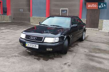 Седан Audi 100 1992 в Ставище