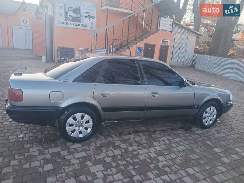 Седан Audi 100 1991 в Великому Кучурові