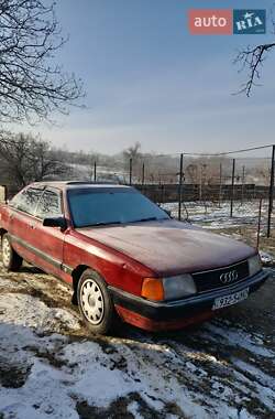 Седан Audi 100 1990 в Чернівцях