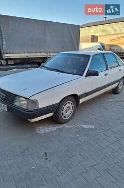 Седан Audi 100 1988 в Хмельницком