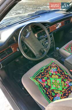 Седан Audi 100 1988 в  фото 3 Седан Audi 100 1988 в