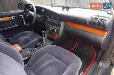 Универсал Audi 100 1992 в 