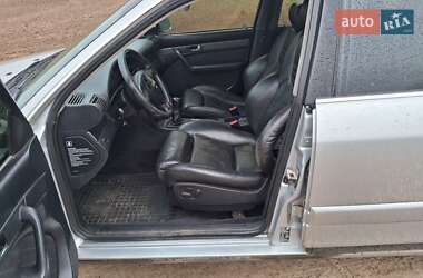 Седан Audi 100 1993 в 